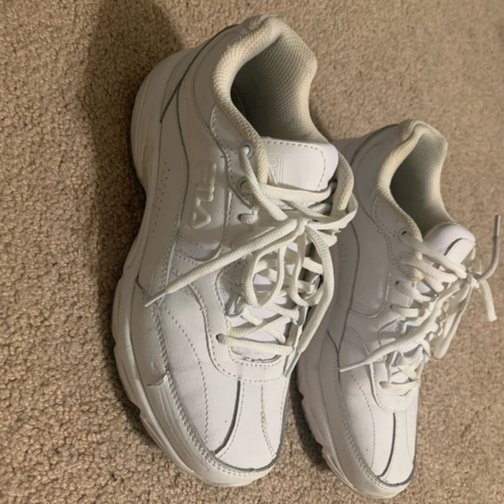 White Fila‎ Sneakers Size 8.5